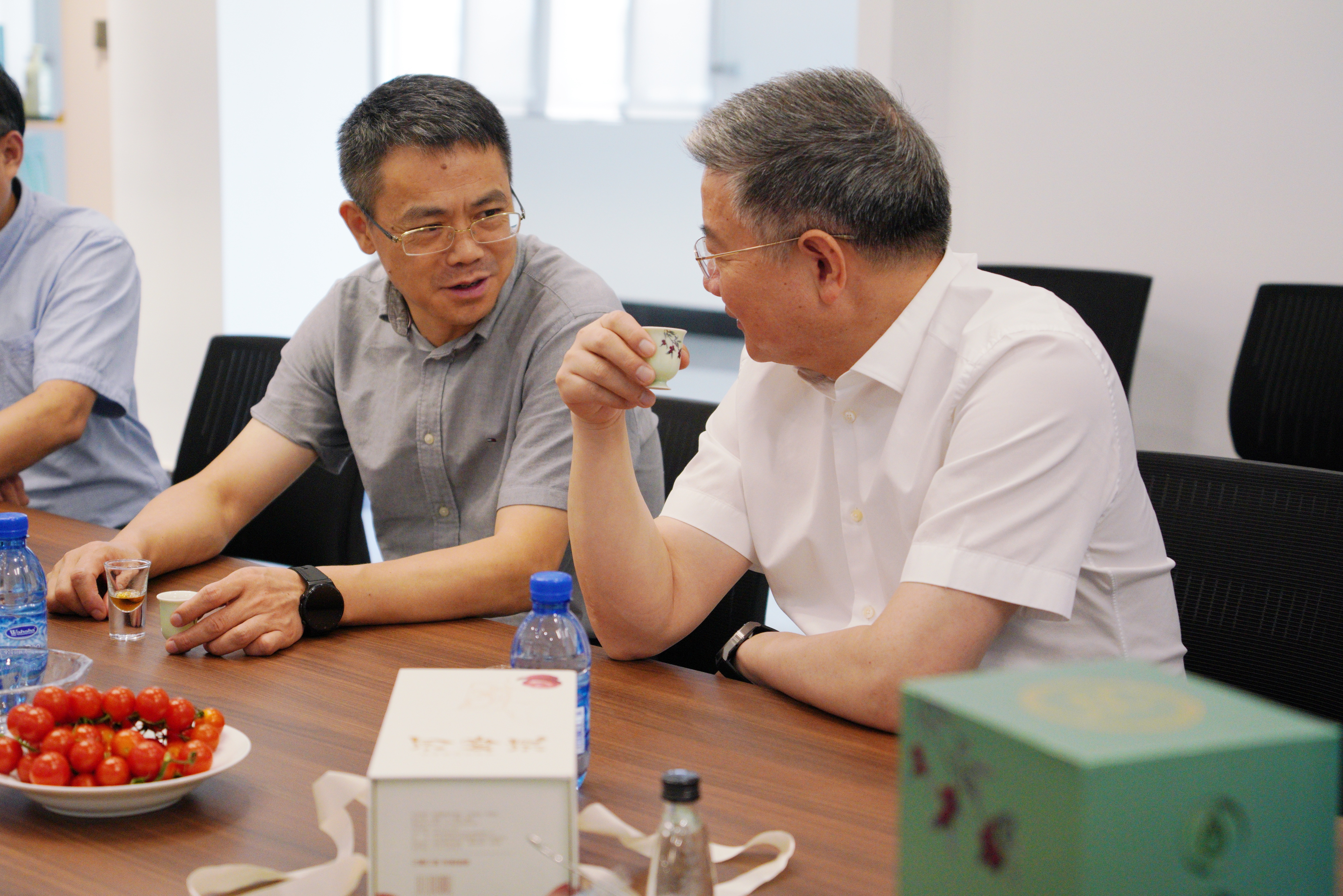 省农业农村厅调研河姆液杨梅产业